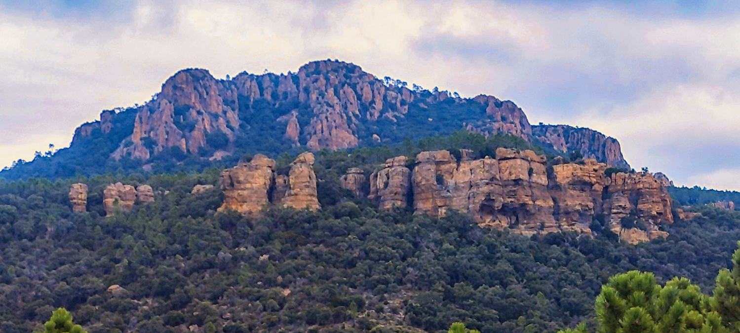 Estérel, vallon du Perthus