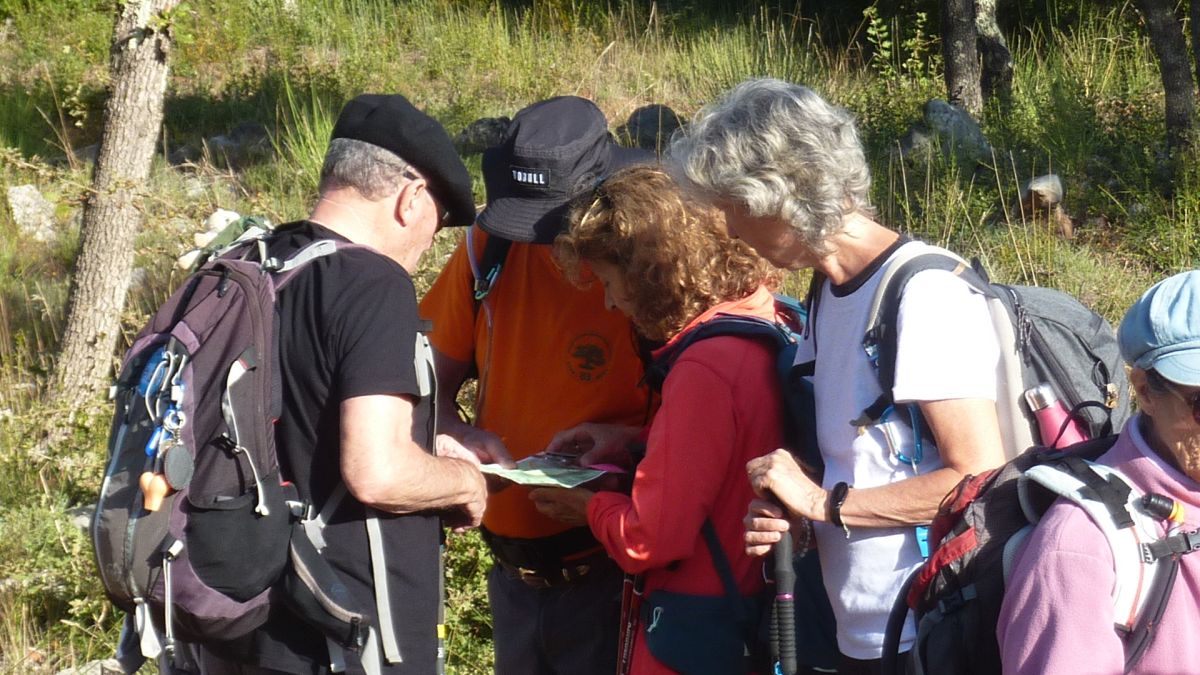 Néoules, pilon Saint Clément