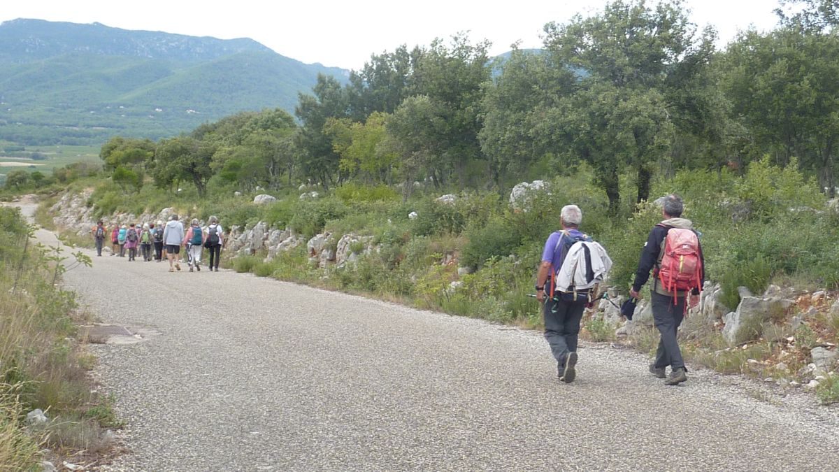 Néoules, pilon Saint Clément
