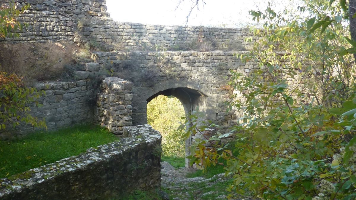 Barjols, Pontevès, les Carmes