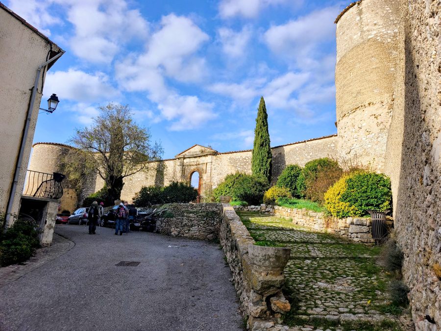 Barjols, Pontevès, les Carmes