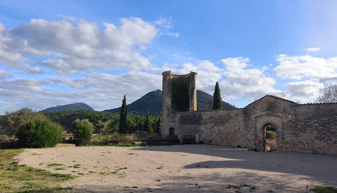 Barjols, Pontevès, les Carmes